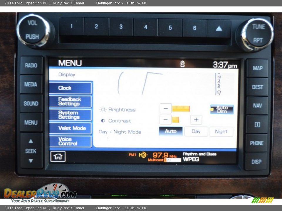 2014 Ford Expedition XLT Ruby Red / Camel Photo #19