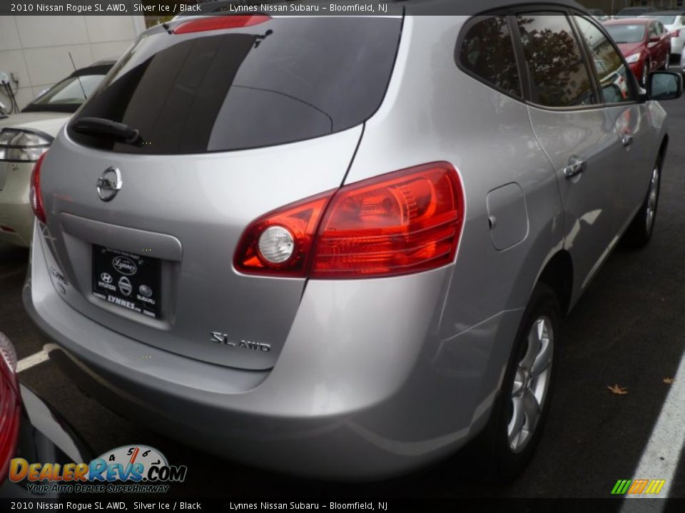 2010 Nissan Rogue SL AWD Silver Ice / Black Photo #5