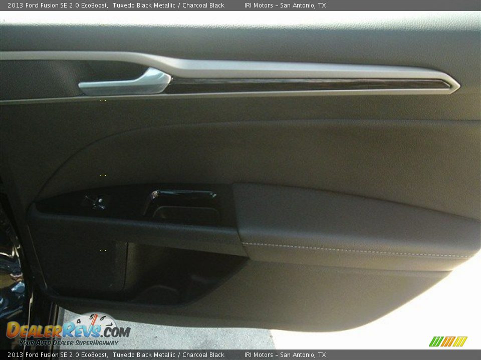 2013 Ford Fusion SE 2.0 EcoBoost Tuxedo Black Metallic / Charcoal Black Photo #10