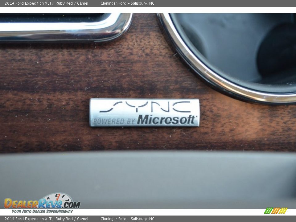 2014 Ford Expedition XLT Ruby Red / Camel Photo #25