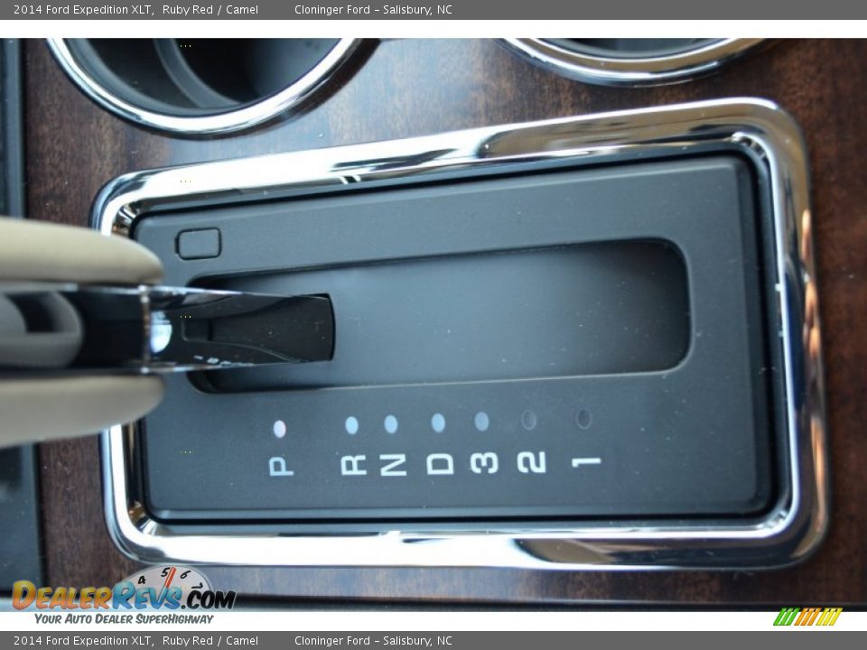 2014 Ford Expedition XLT Ruby Red / Camel Photo #27