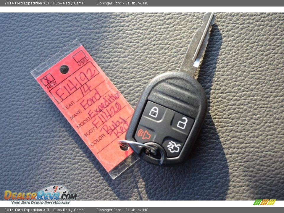 2014 Ford Expedition XLT Ruby Red / Camel Photo #34