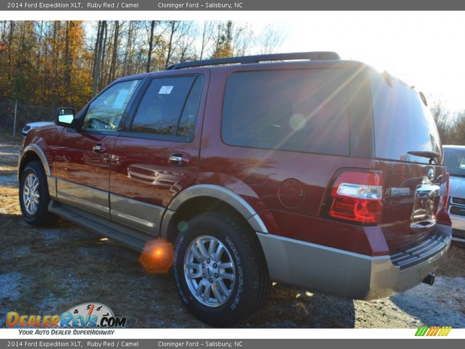 2014 Ford Expedition XLT Ruby Red / Camel Photo #35