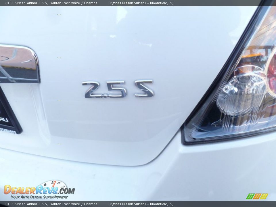 2012 Nissan Altima 2.5 S Winter Frost White / Charcoal Photo #6