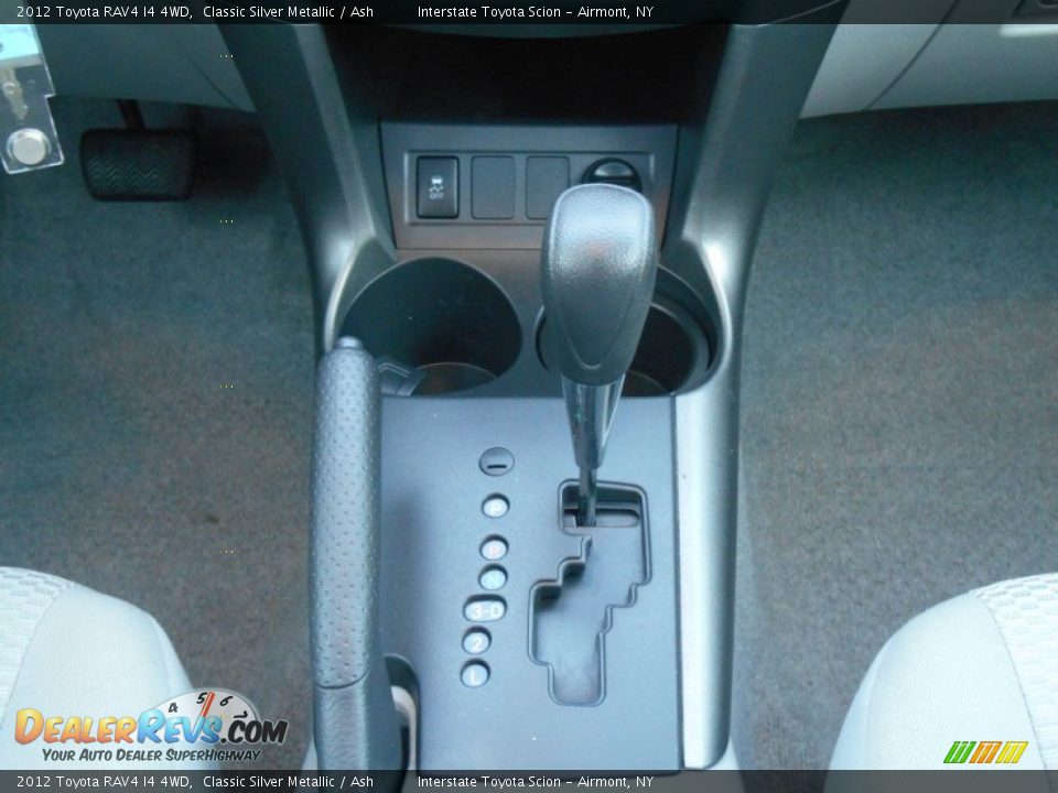 2012 Toyota RAV4 I4 4WD Classic Silver Metallic / Ash Photo #16