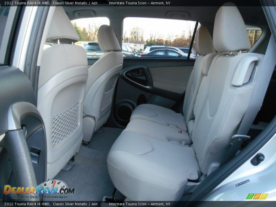 2012 Toyota RAV4 I4 4WD Classic Silver Metallic / Ash Photo #17