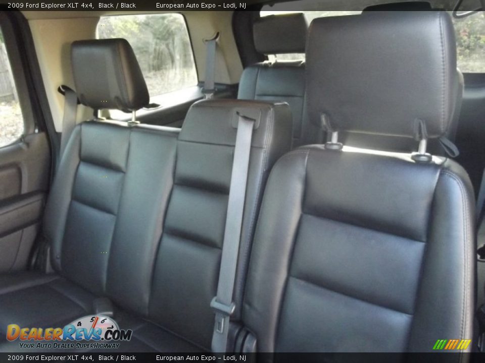 2009 Ford Explorer XLT 4x4 Black / Black Photo #11