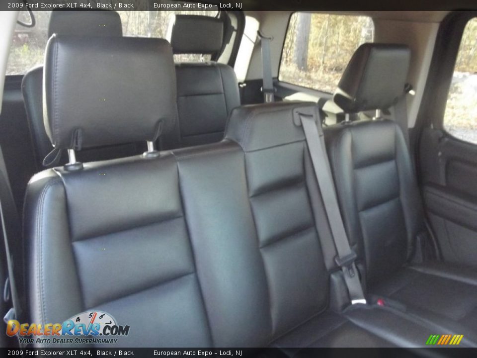 2009 Ford Explorer XLT 4x4 Black / Black Photo #13