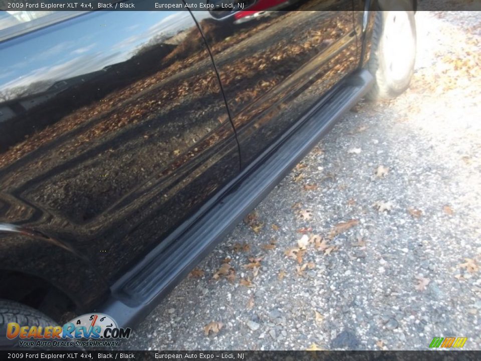 2009 Ford Explorer XLT 4x4 Black / Black Photo #17