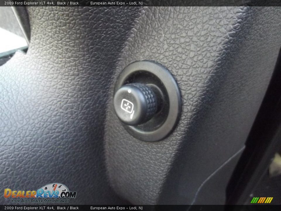 2009 Ford Explorer XLT 4x4 Black / Black Photo #20