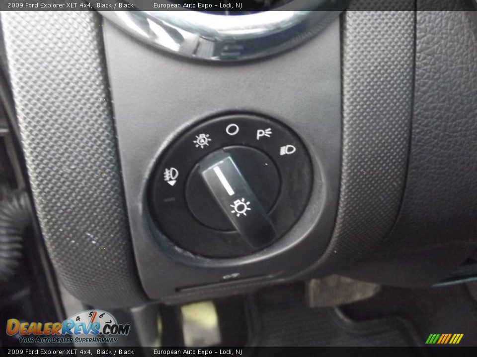 2009 Ford Explorer XLT 4x4 Black / Black Photo #21