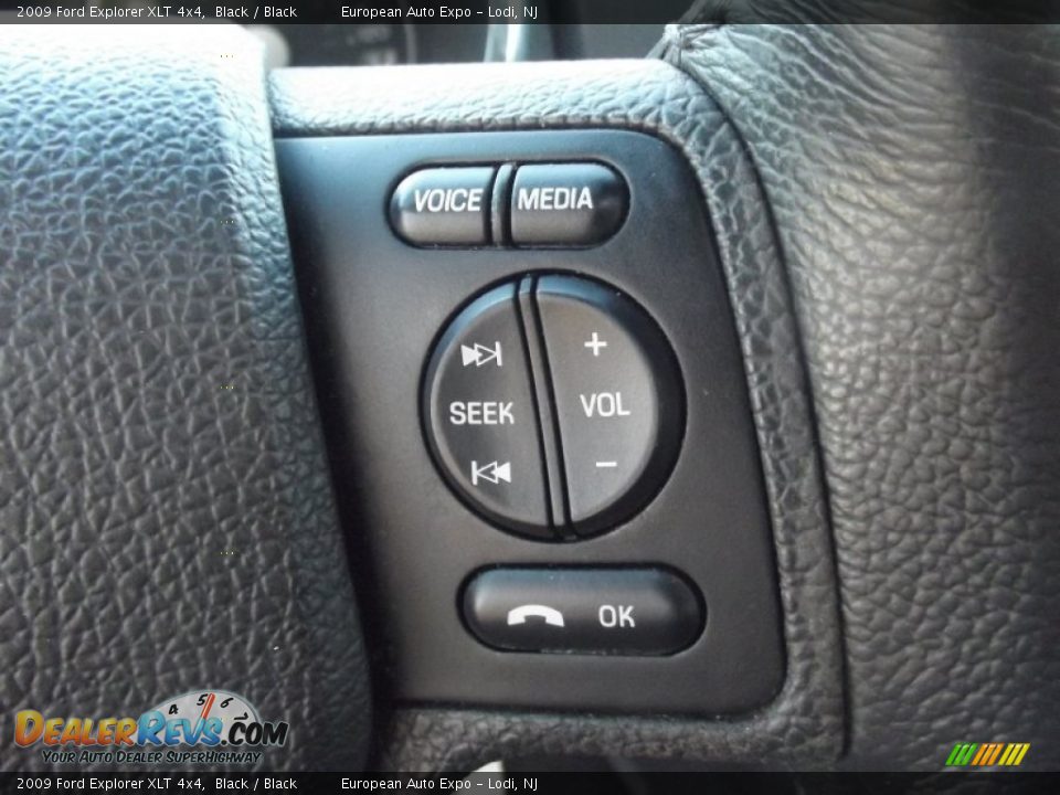 2009 Ford Explorer XLT 4x4 Black / Black Photo #23