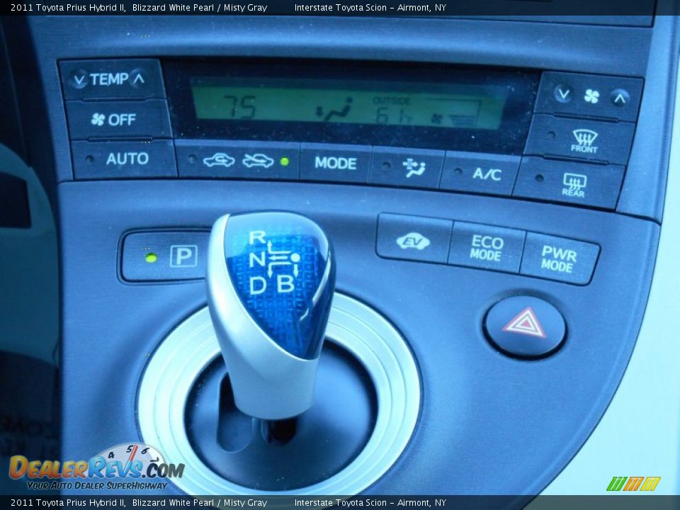 2011 Toyota Prius Hybrid II Blizzard White Pearl / Misty Gray Photo #16
