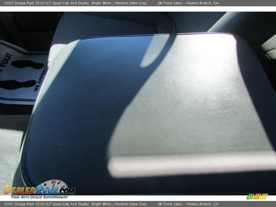 2007 Dodge Ram 3500 SLT Quad Cab 4x4 Dually Bright White / Medium Slate Gray Photo #36