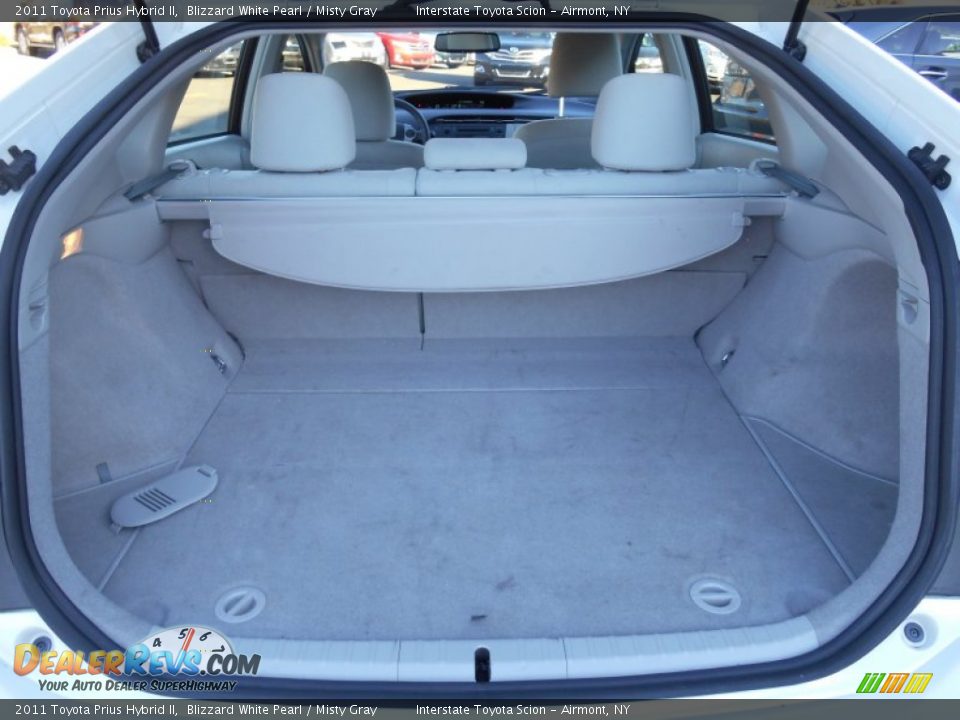 2011 Toyota Prius Hybrid II Blizzard White Pearl / Misty Gray Photo #18