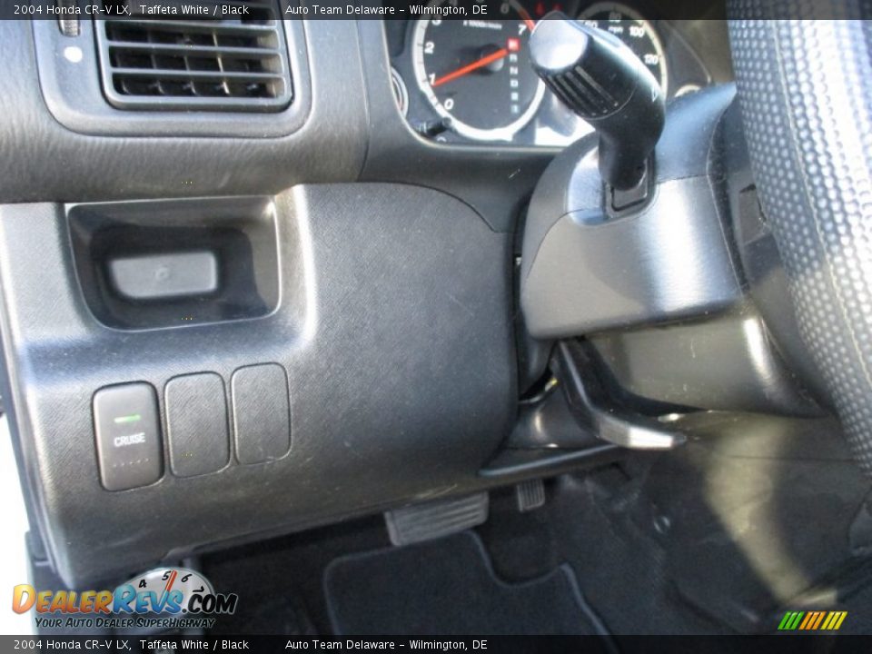 2004 Honda CR-V LX Taffeta White / Black Photo #18