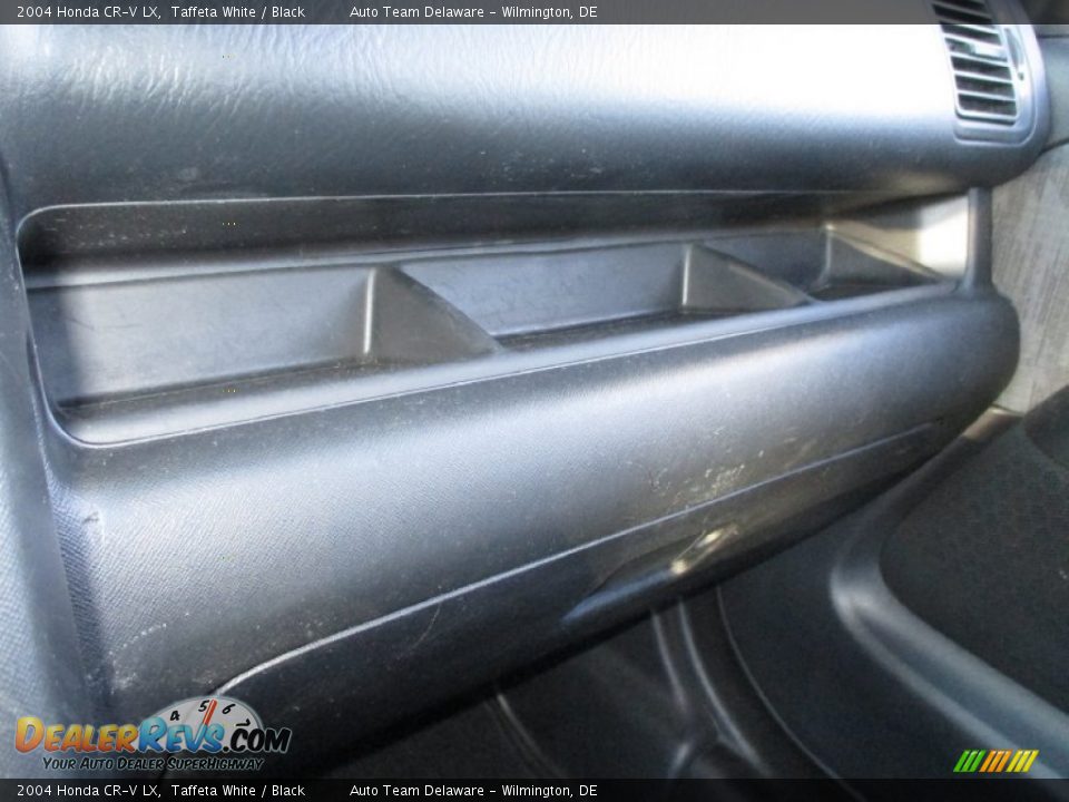 2004 Honda CR-V LX Taffeta White / Black Photo #24