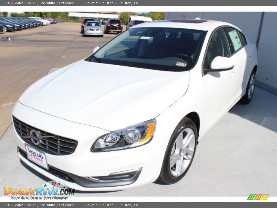 2014 Volvo S60 T5 Ice White / Off Black Photo #3