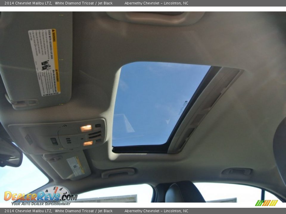 2014 Chevrolet Malibu LTZ White Diamond Tricoat / Jet Black Photo #9