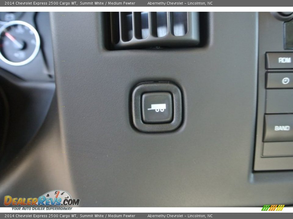 2014 Chevrolet Express 2500 Cargo WT Summit White / Medium Pewter Photo #9