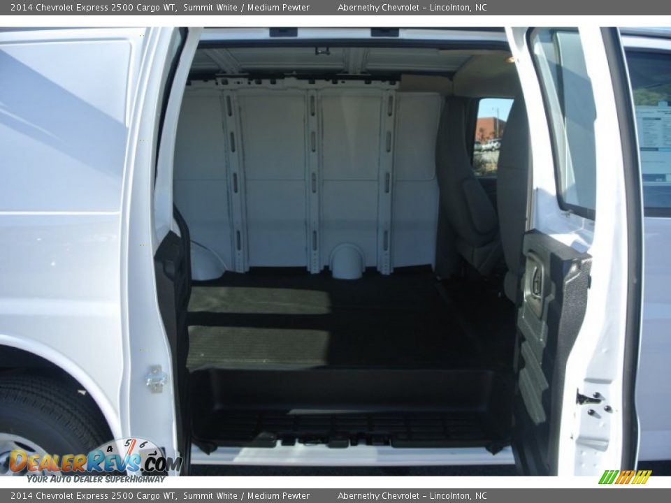 2014 Chevrolet Express 2500 Cargo WT Summit White / Medium Pewter Photo #13