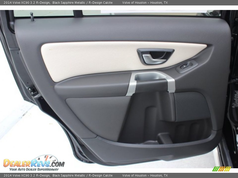 Door Panel of 2014 Volvo XC90 3.2 R-Design Photo #23