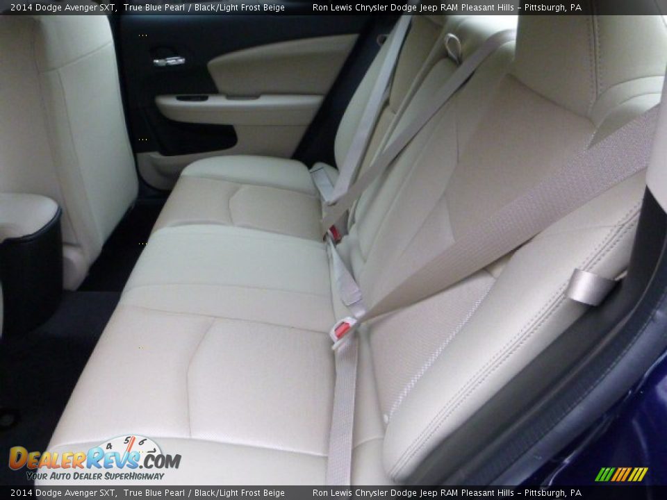 Rear Seat of 2014 Dodge Avenger SXT Photo #15