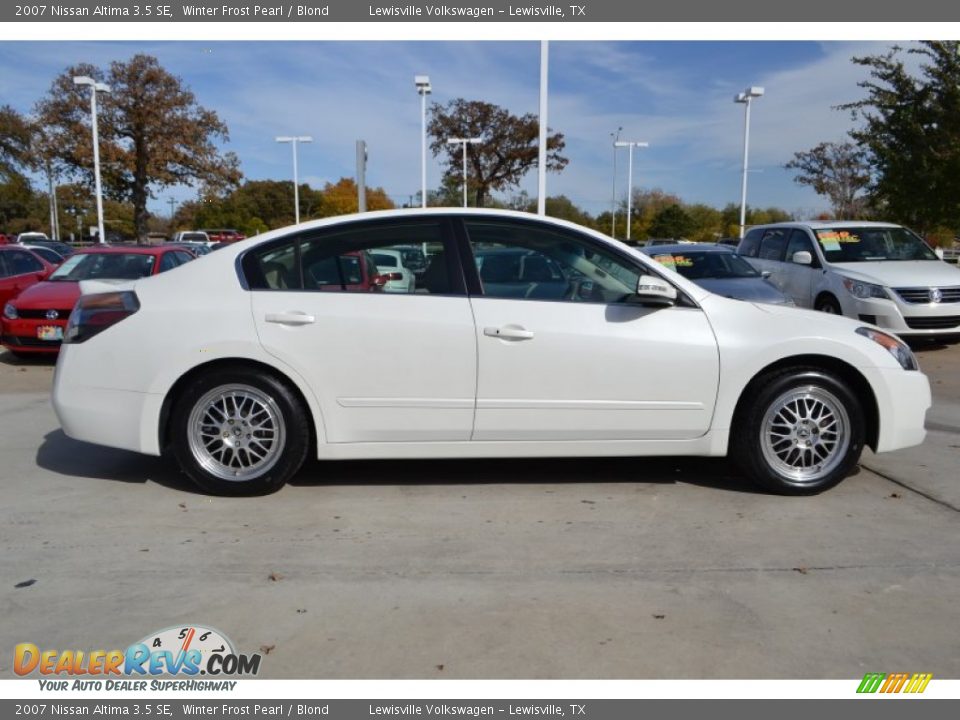 2007 Nissan Altima 3.5 SE Winter Frost Pearl / Blond Photo #6