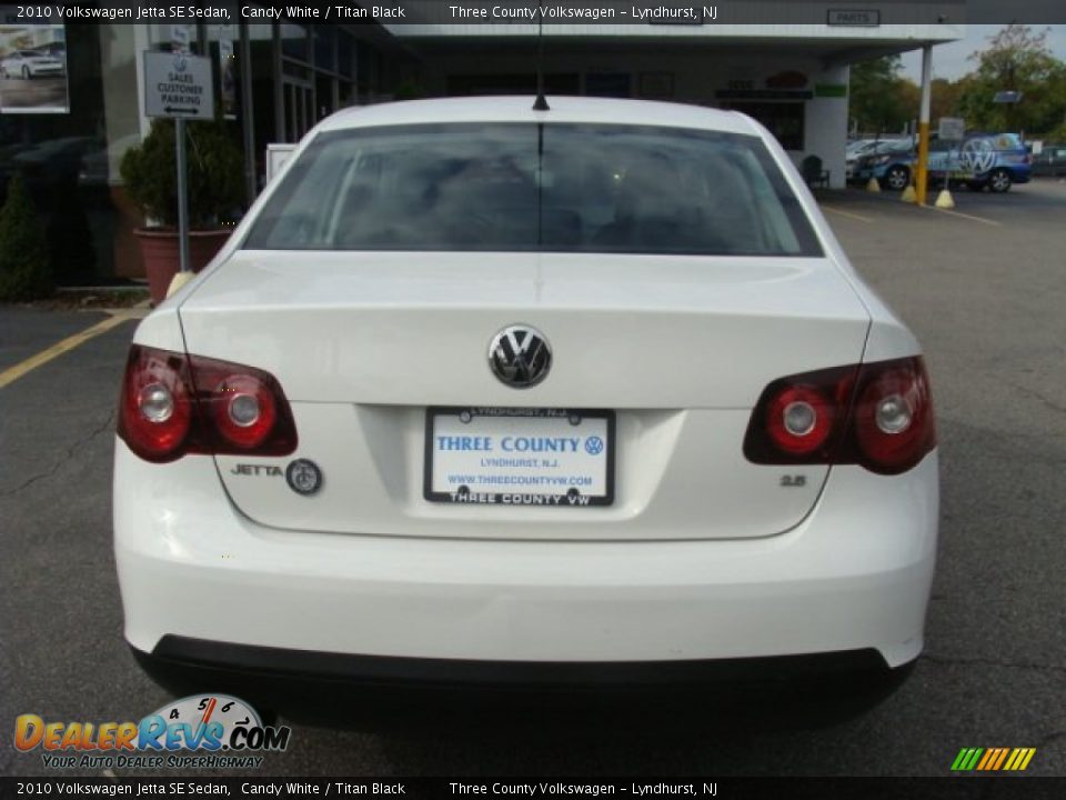 2010 Volkswagen Jetta SE Sedan Candy White / Titan Black Photo #5