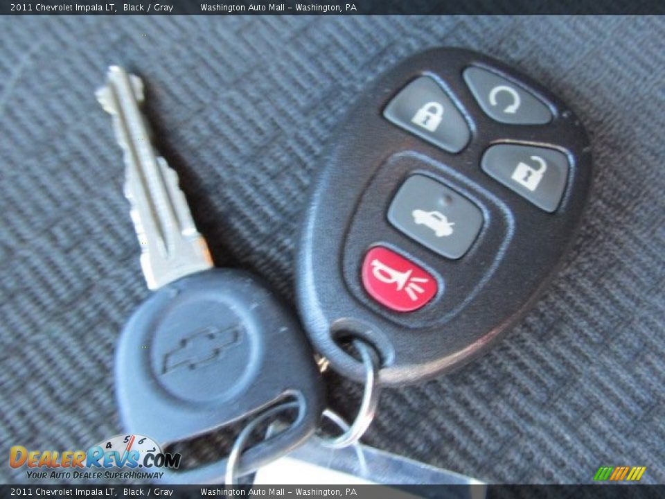 2011 Chevrolet Impala LT Black / Gray Photo #18