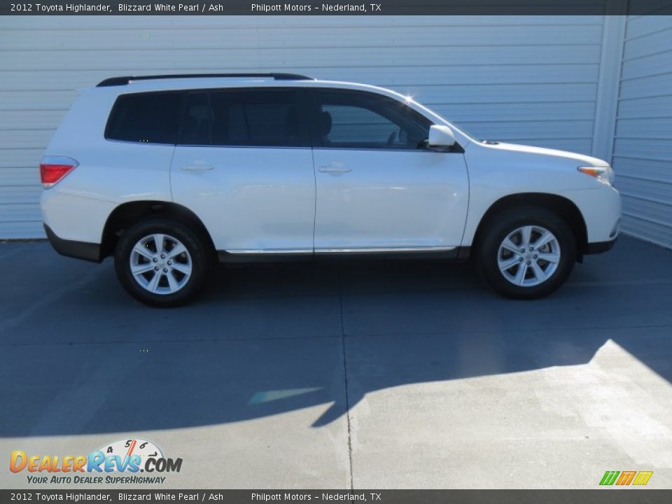 2012 Toyota Highlander Blizzard White Pearl / Ash Photo #3