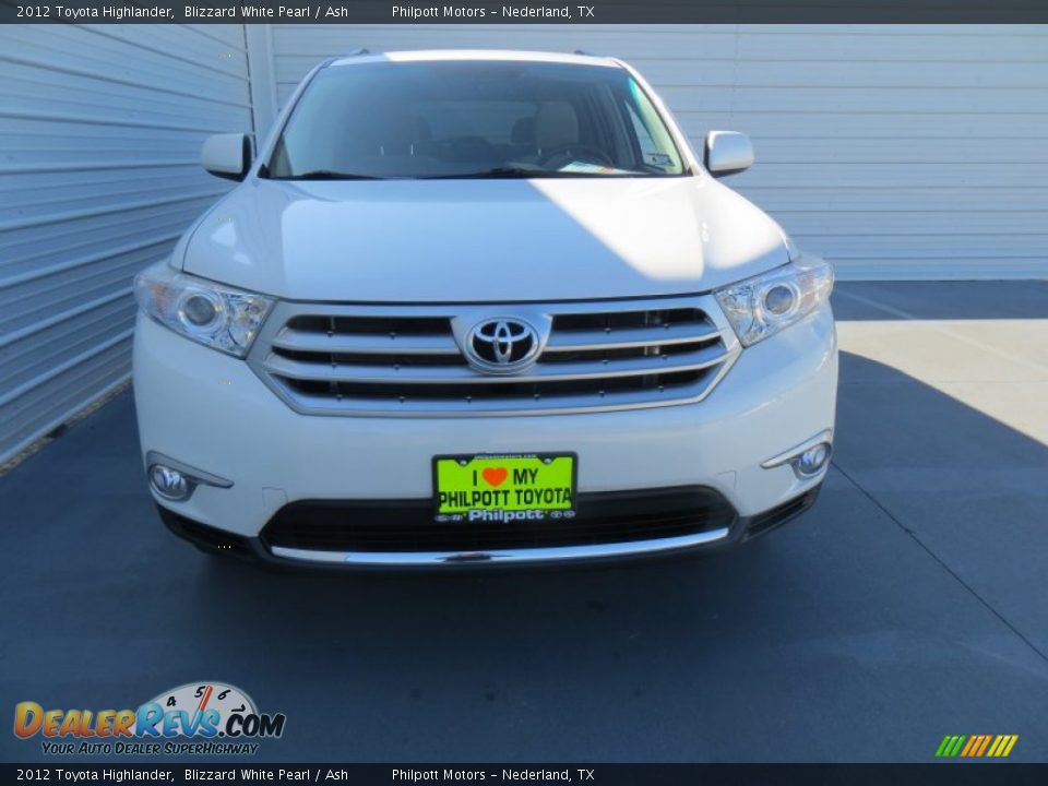 2012 Toyota Highlander Blizzard White Pearl / Ash Photo #8