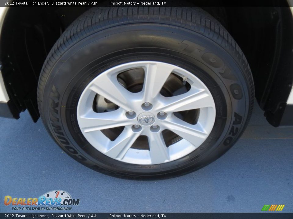2012 Toyota Highlander Blizzard White Pearl / Ash Photo #13