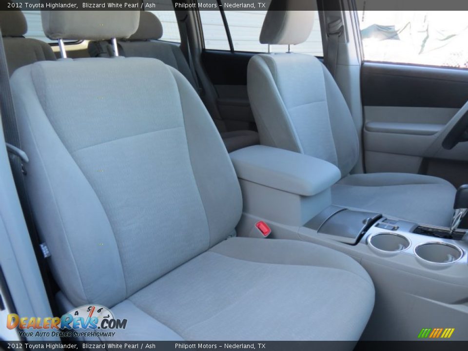 2012 Toyota Highlander Blizzard White Pearl / Ash Photo #22