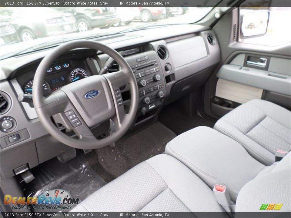 2013 Ford F150 STX SuperCab Oxford White / Steel Gray Photo #16