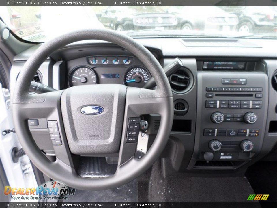 2013 Ford F150 STX SuperCab Oxford White / Steel Gray Photo #17
