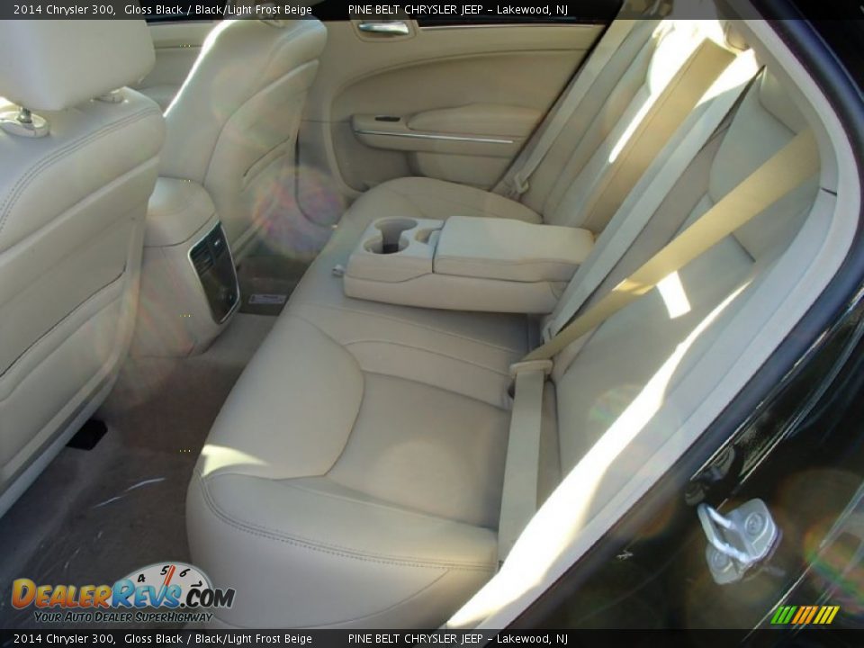 2014 Chrysler 300 Gloss Black / Black/Light Frost Beige Photo #4