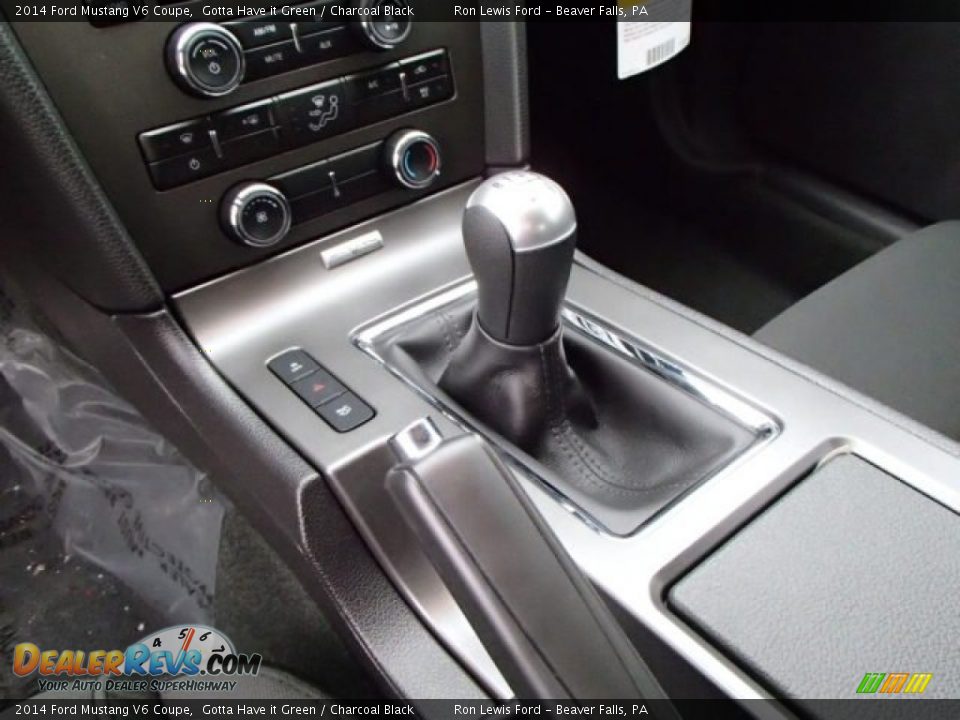 2014 Ford Mustang V6 Coupe Gotta Have it Green / Charcoal Black Photo #17