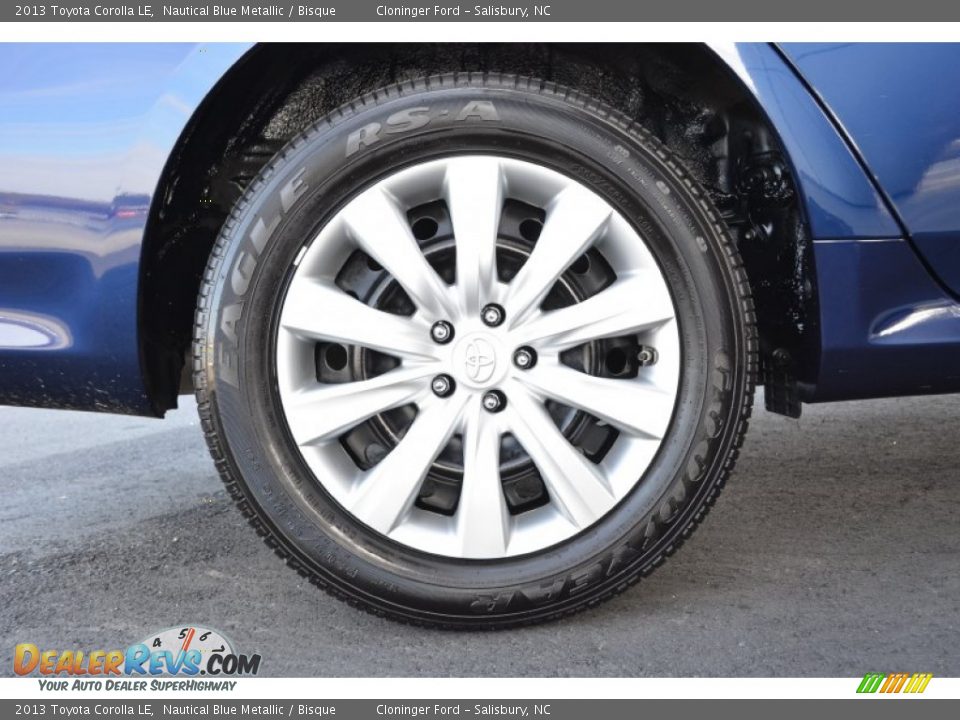2013 Toyota Corolla LE Nautical Blue Metallic / Bisque Photo #17
