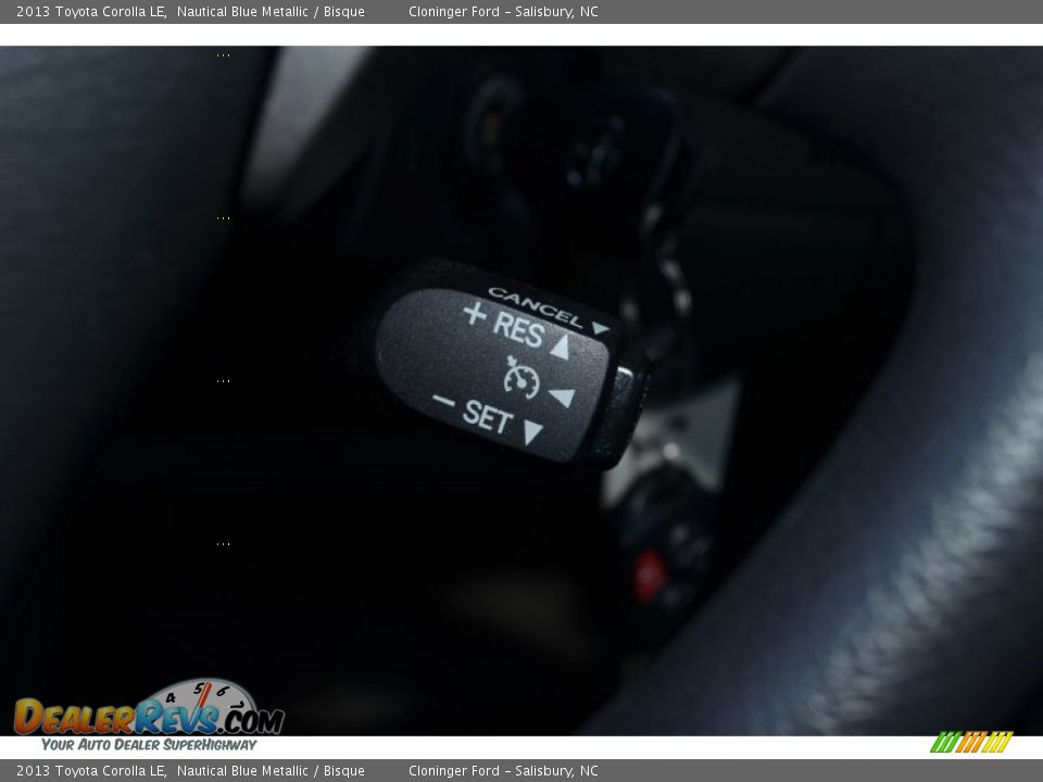 2013 Toyota Corolla LE Nautical Blue Metallic / Bisque Photo #28