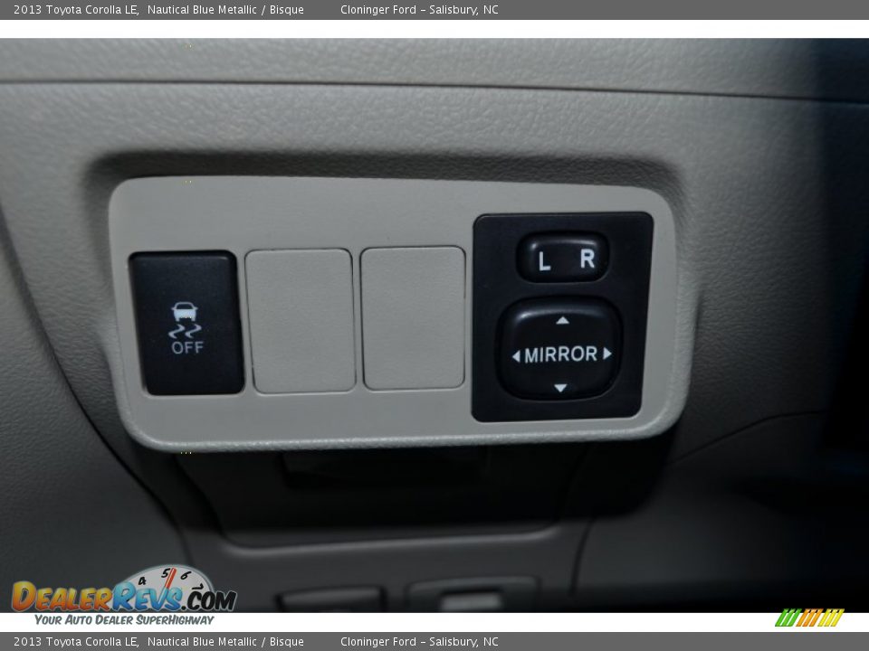 2013 Toyota Corolla LE Nautical Blue Metallic / Bisque Photo #30