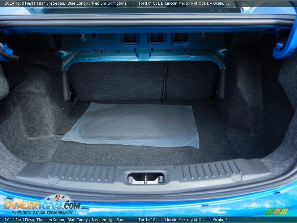 2014 Ford Fiesta Titanium Sedan Blue Candy / Medium Light Stone Photo #5