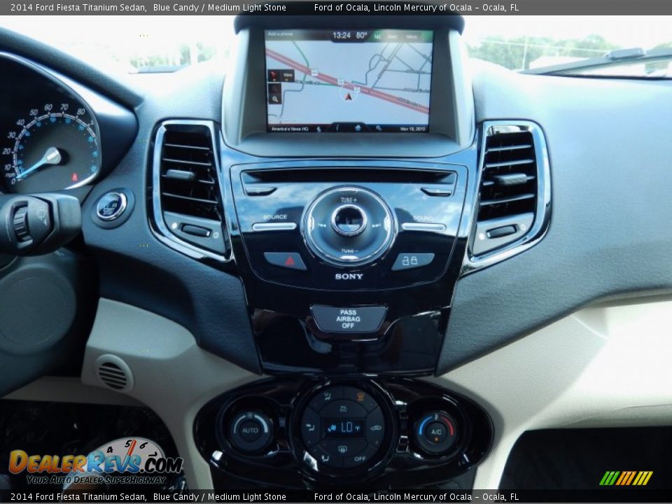 2014 Ford Fiesta Titanium Sedan Blue Candy / Medium Light Stone Photo #10
