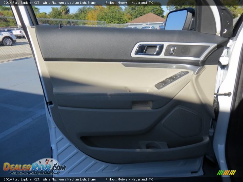 2014 Ford Explorer XLT White Platinum / Medium Light Stone Photo #29