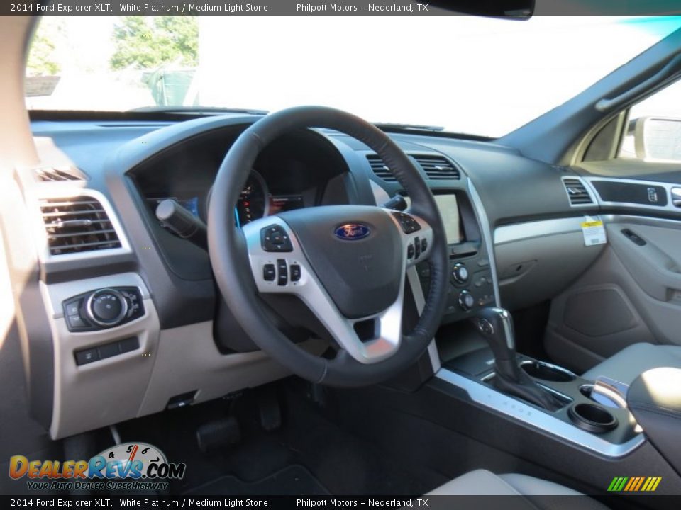 2014 Ford Explorer XLT White Platinum / Medium Light Stone Photo #31