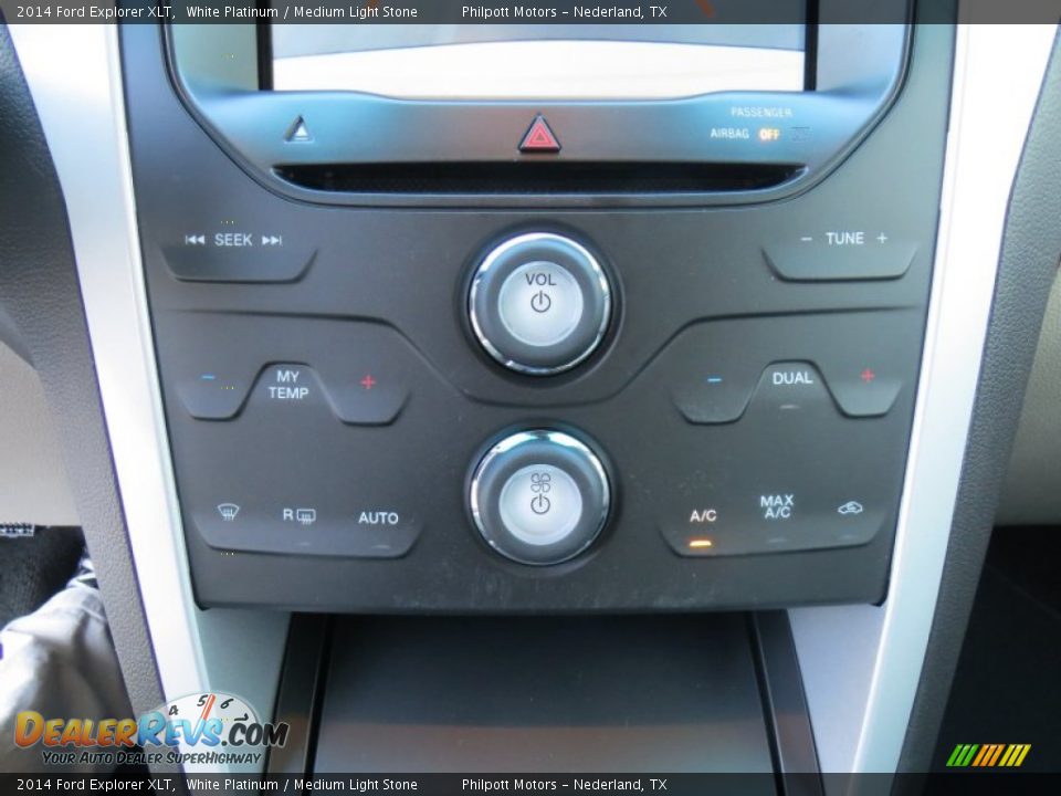 2014 Ford Explorer XLT White Platinum / Medium Light Stone Photo #36