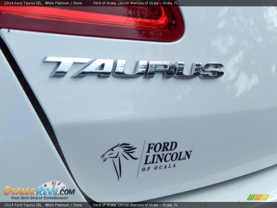 2014 Ford Taurus SEL White Platinum / Dune Photo #4