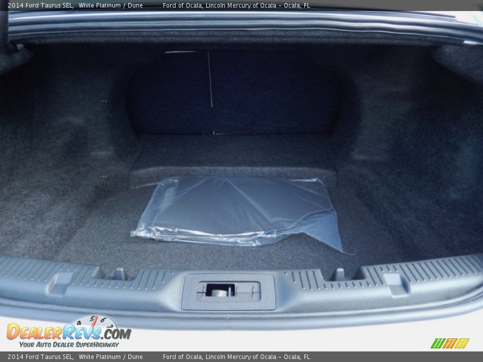 2014 Ford Taurus SEL White Platinum / Dune Photo #5