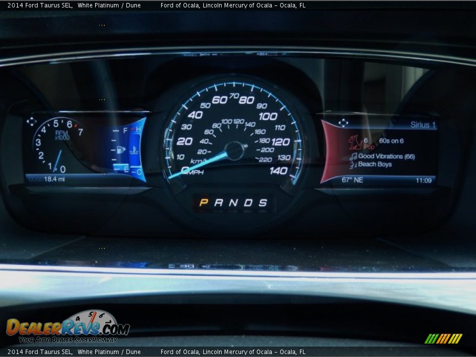 2014 Ford Taurus SEL White Platinum / Dune Photo #9