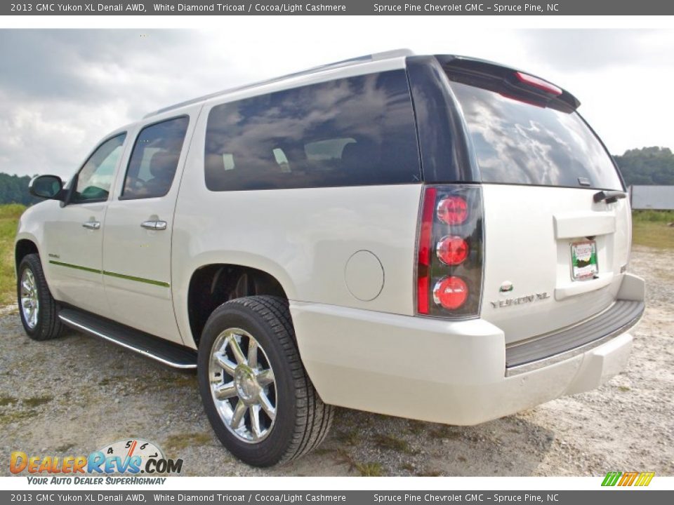 2013 GMC Yukon XL Denali AWD White Diamond Tricoat / Cocoa/Light Cashmere Photo #8